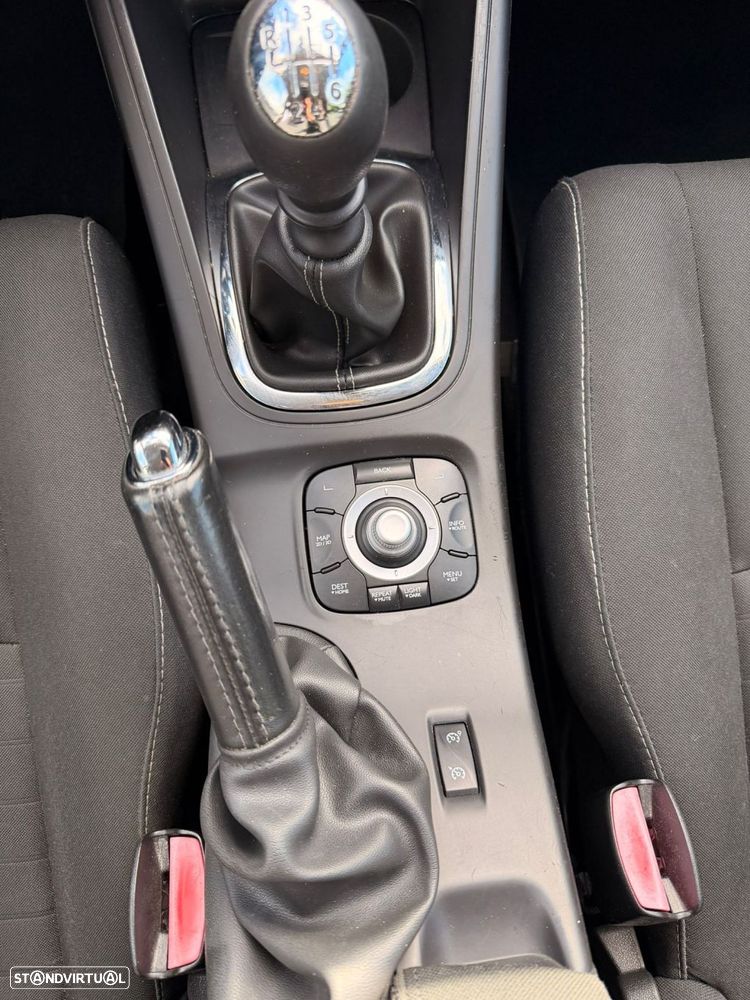 Renault Mégane Sport Tourer 1.5 dCi Limited - 24