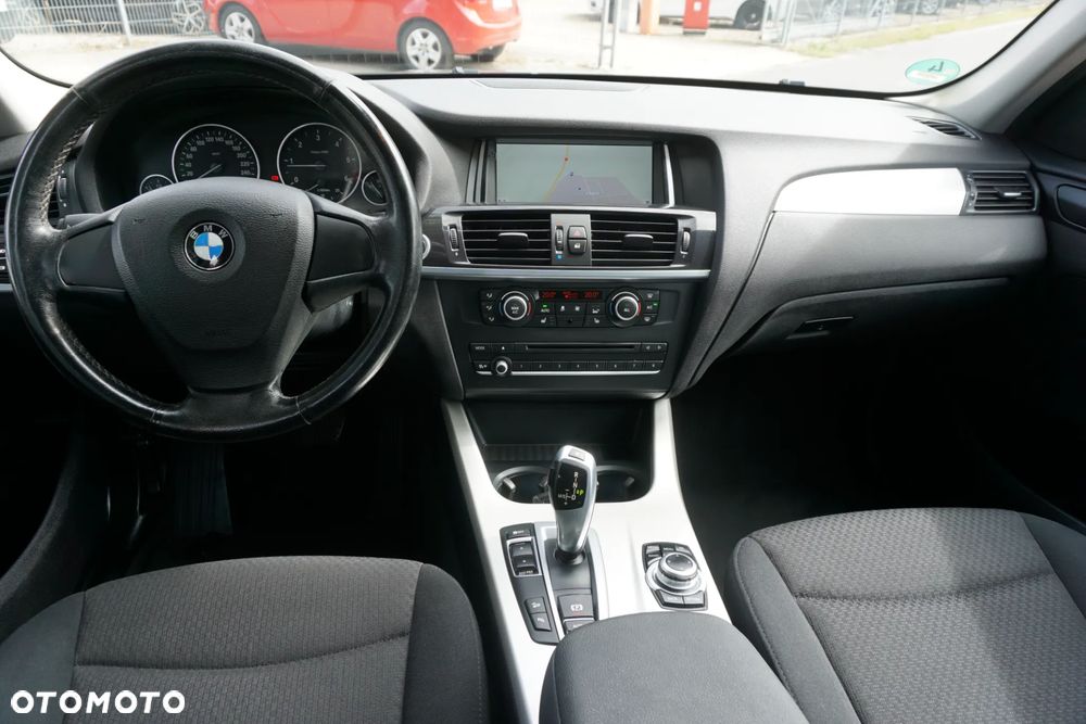 BMW X3 xDrive20d - 13