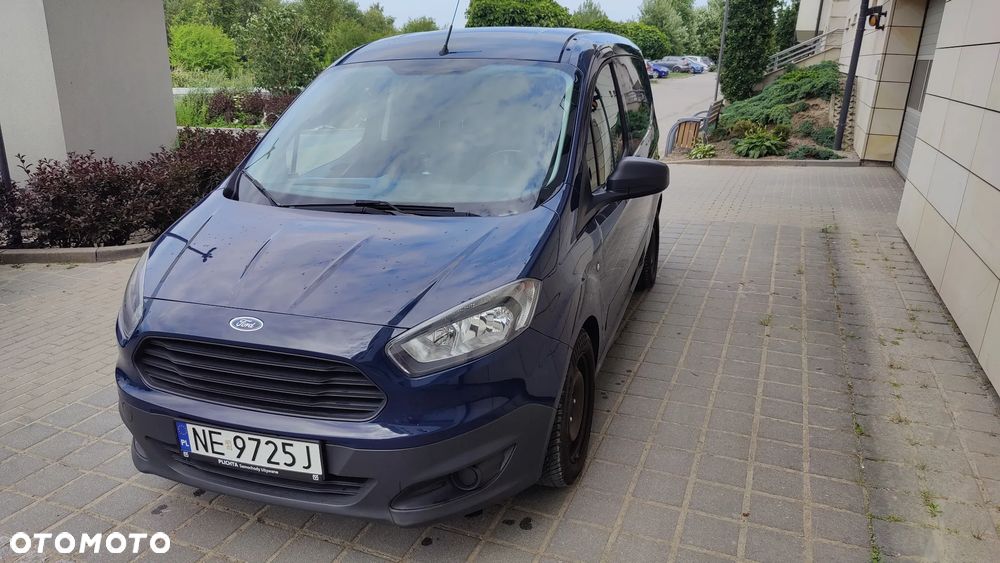 Ford Transit Courier - 2