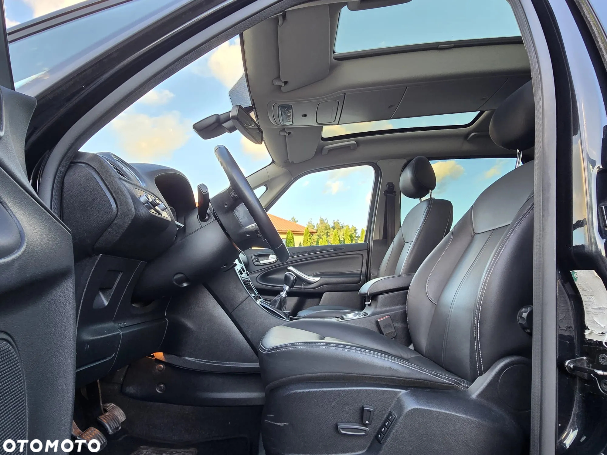 Ford Galaxy 2.0 TDCi DPF Titanium - 24