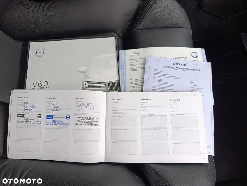 Volvo V60 T8 AWD Twin Engine Geartronic Inscription - 40