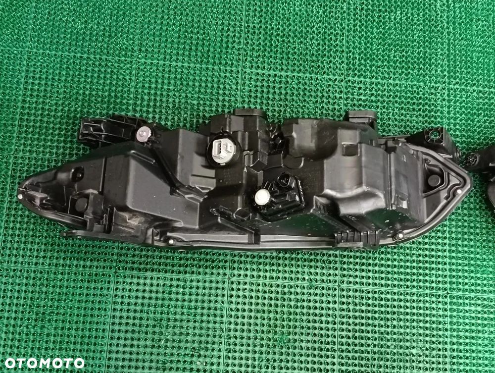 HONDA CIVIC od 2022r Lampa Przód Prawa Lewa - 12