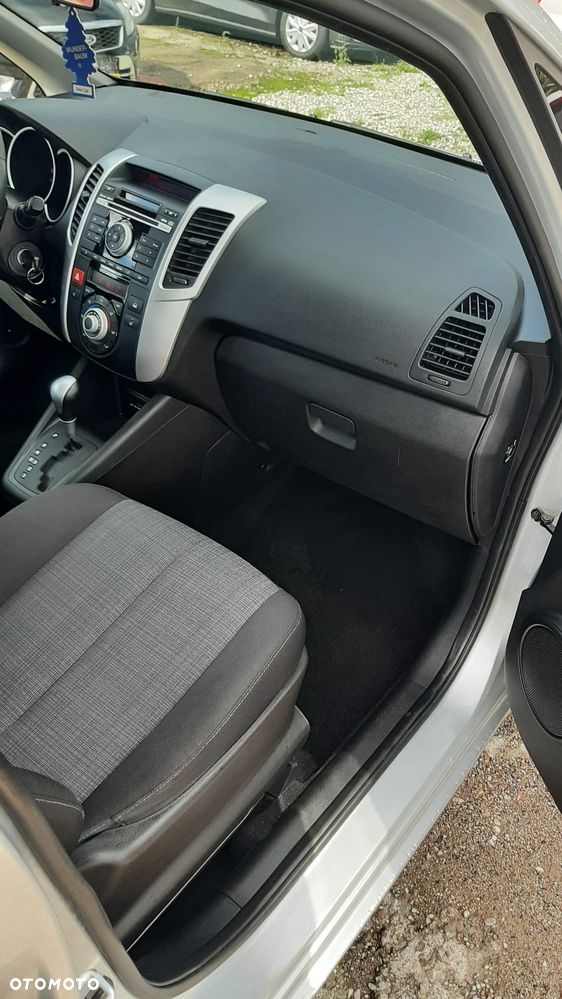 Kia Venga 1.6 CVVT Automatik Mind - 13