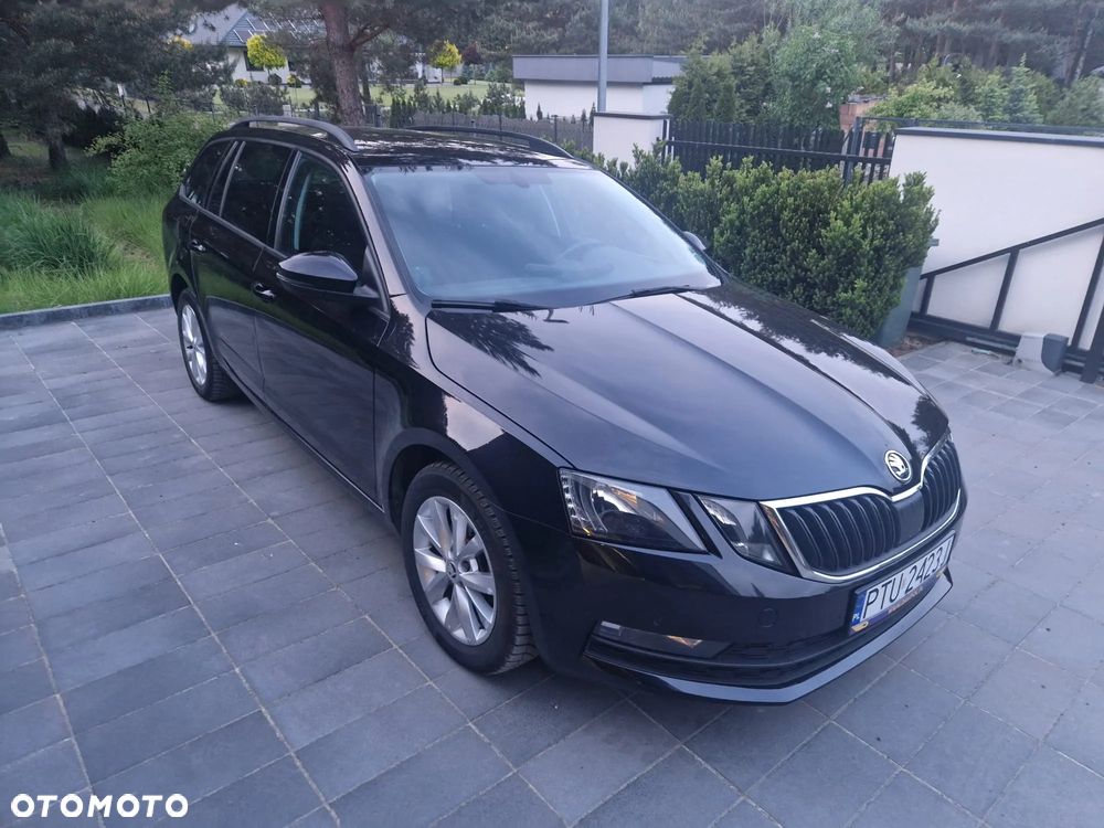 Skoda Octavia 2.0 TDI DSG Ambition - 2