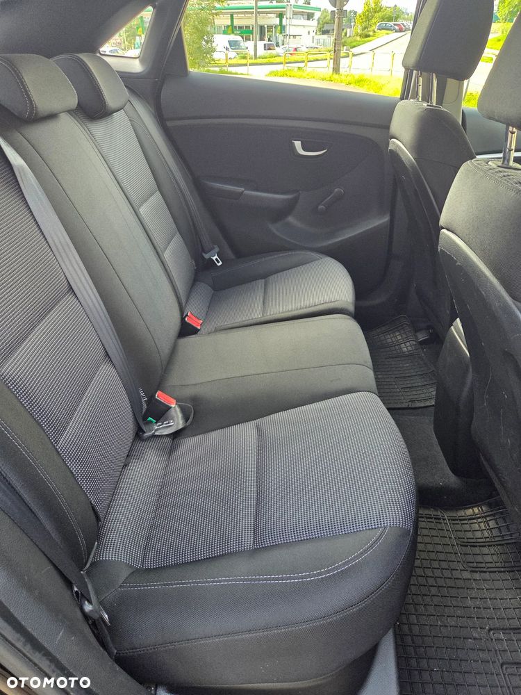 Hyundai i30 1.6 Fifa World Cup Edition - 20