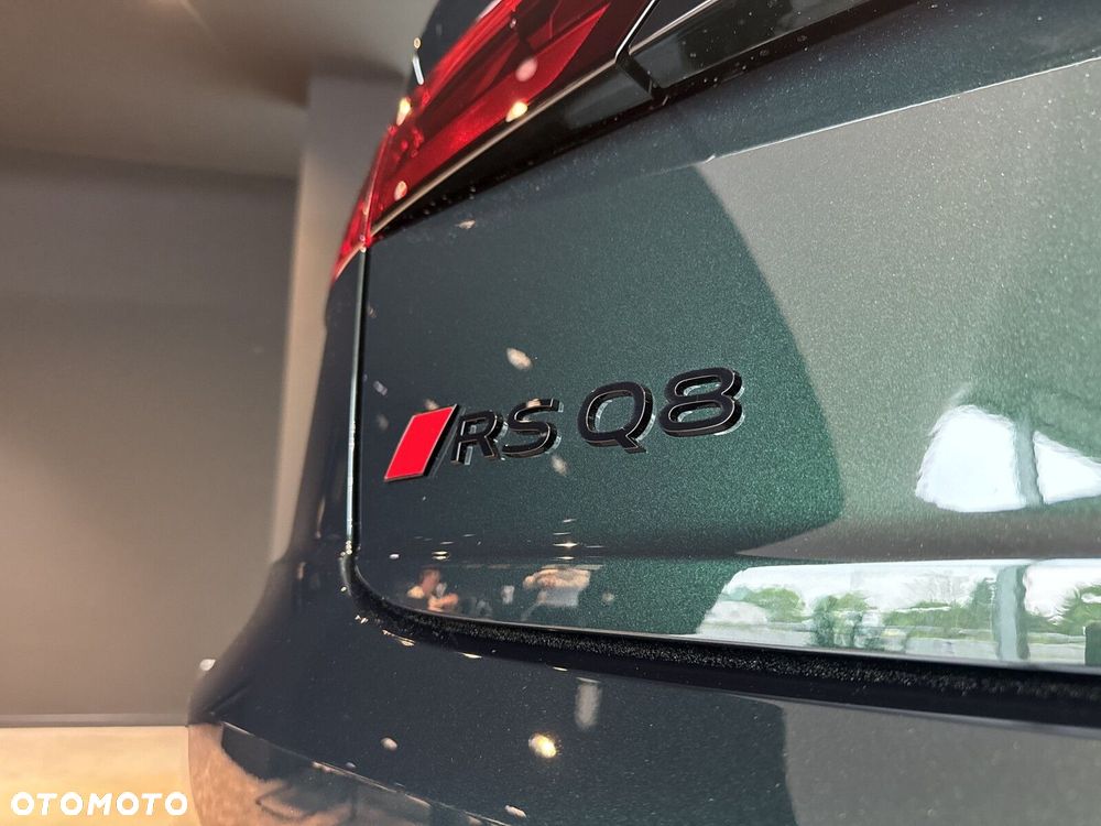 Audi RS Q8 - 21
