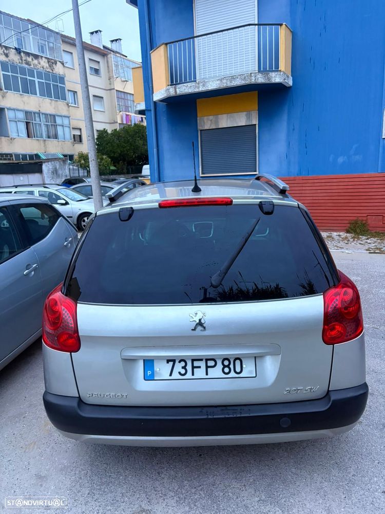 Peugeot 207 SW 1.4 Sport - 11