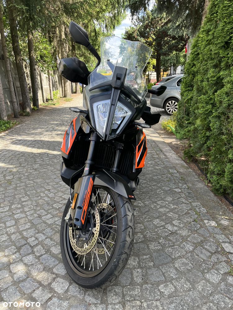 KTM Adventure - 25