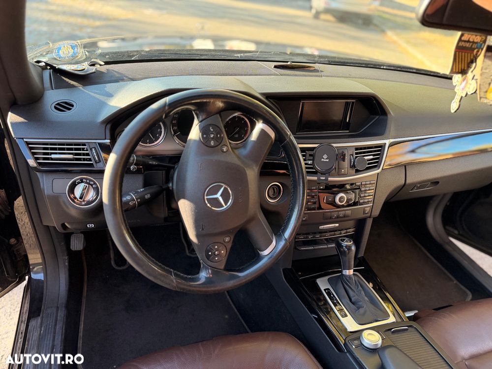 Mercedes-Benz E 250 CDI BlueEfficiency Aut. - 12