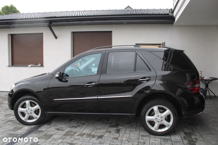 Mercedes-Benz ML - 21