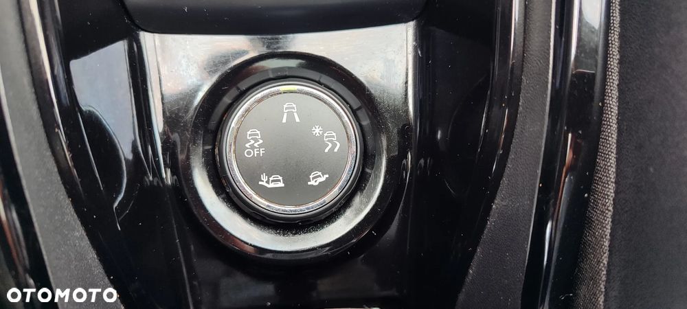 Peugeot 2008 PureTech 110 Stop&Start EAT6 Crossway - 35