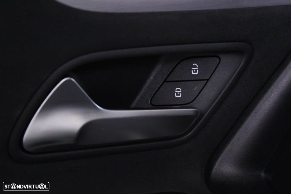 Mercedes-Benz CLA 180 d Shooting Brake AMG Line Aut. - 21