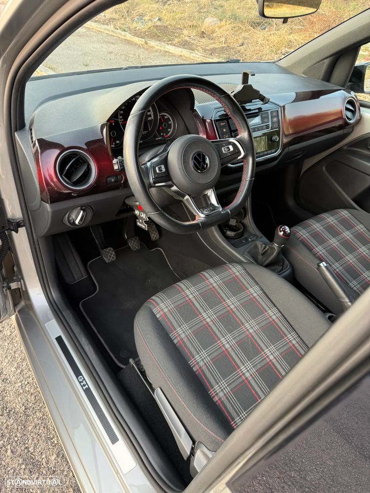 VW Up! GTI - 28