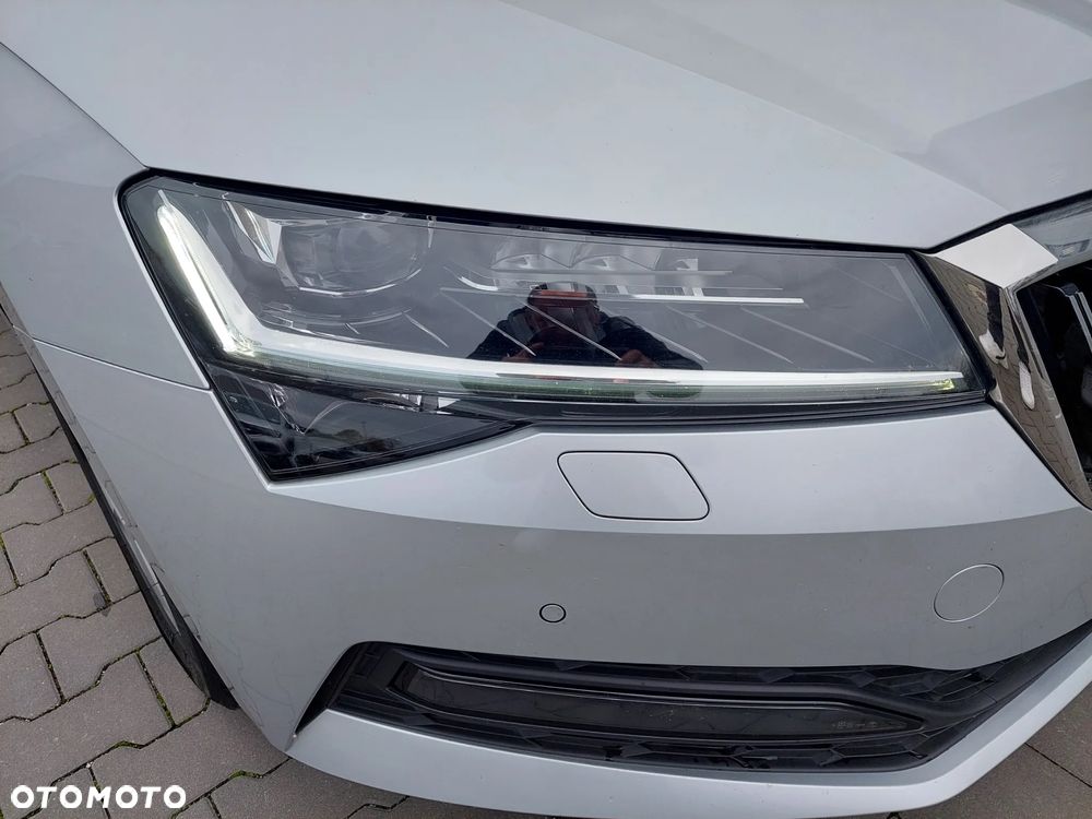 Skoda Superb 1.5 TSI Ambition DSG - 28