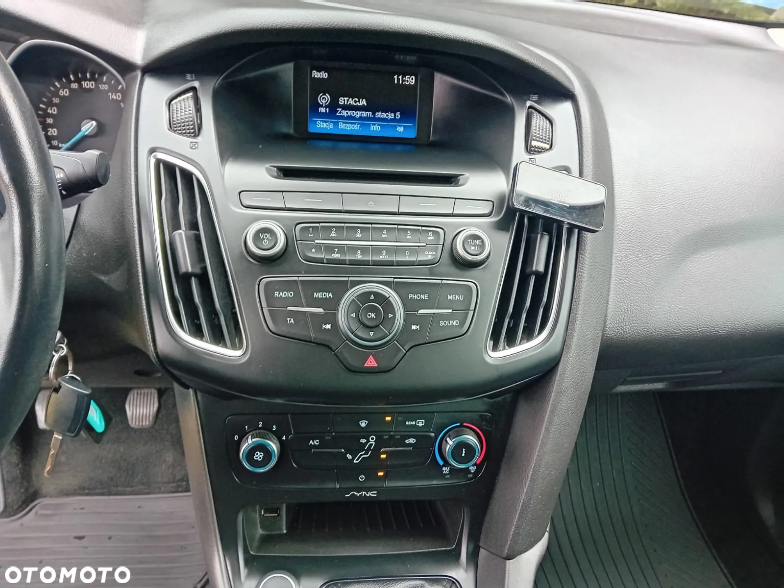 Ford Focus 1.6 Trend - 9