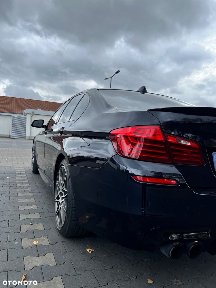 BMW Seria 5 535i xDrive - 10