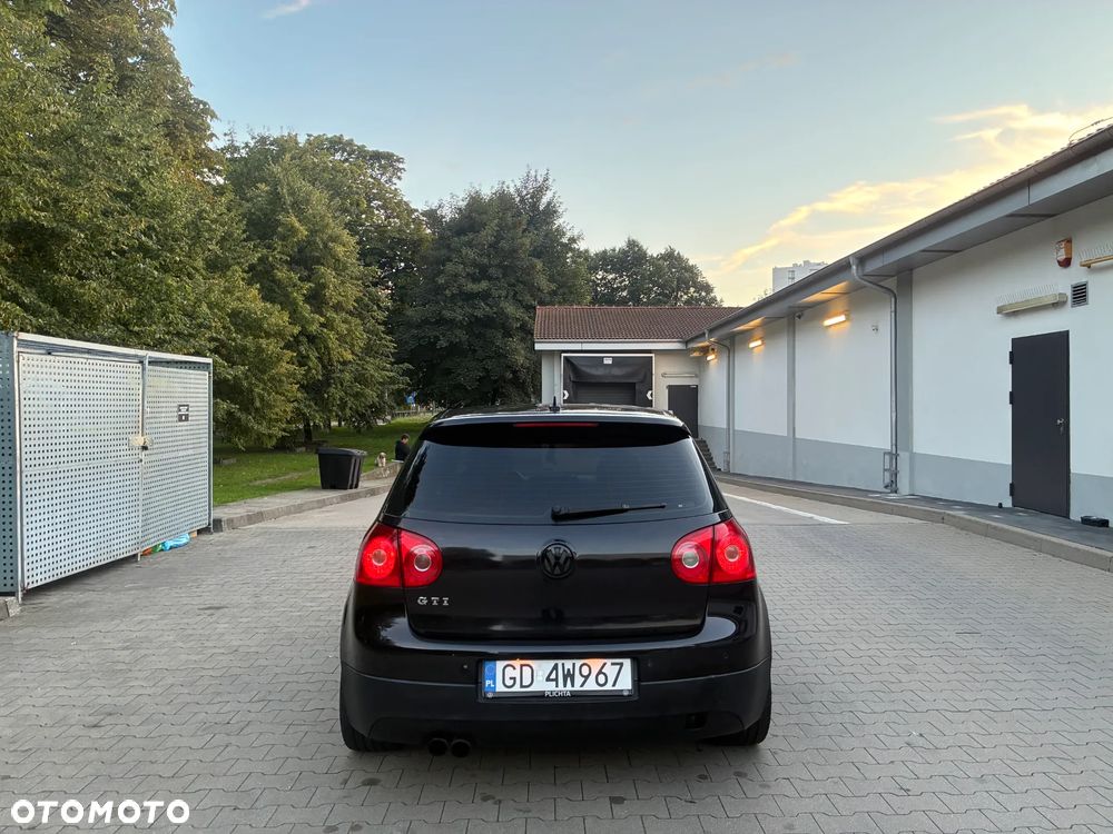 Volkswagen Golf 2.0 TSI GTI - 10