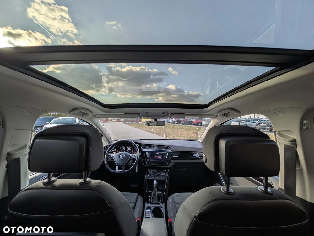 Volkswagen Touran 1.8 TSI (BlueMotion Technology) DSG Highline - 25