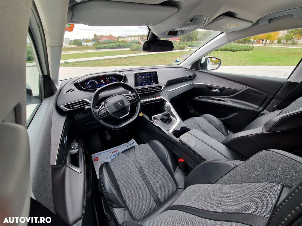 Peugeot 3008 1.2 PureTech Turbo S&S GT-Line - 8