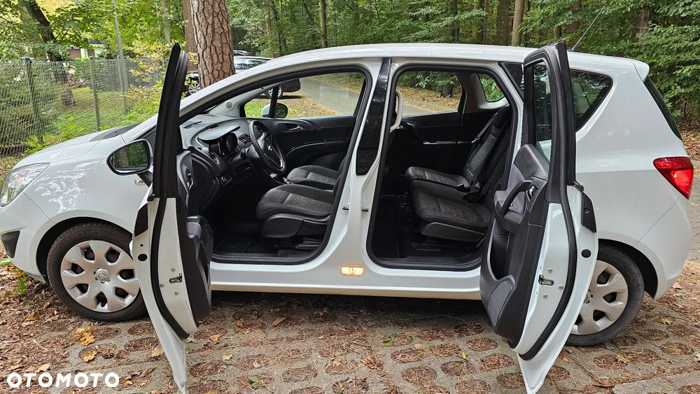 Opel Meriva - 10