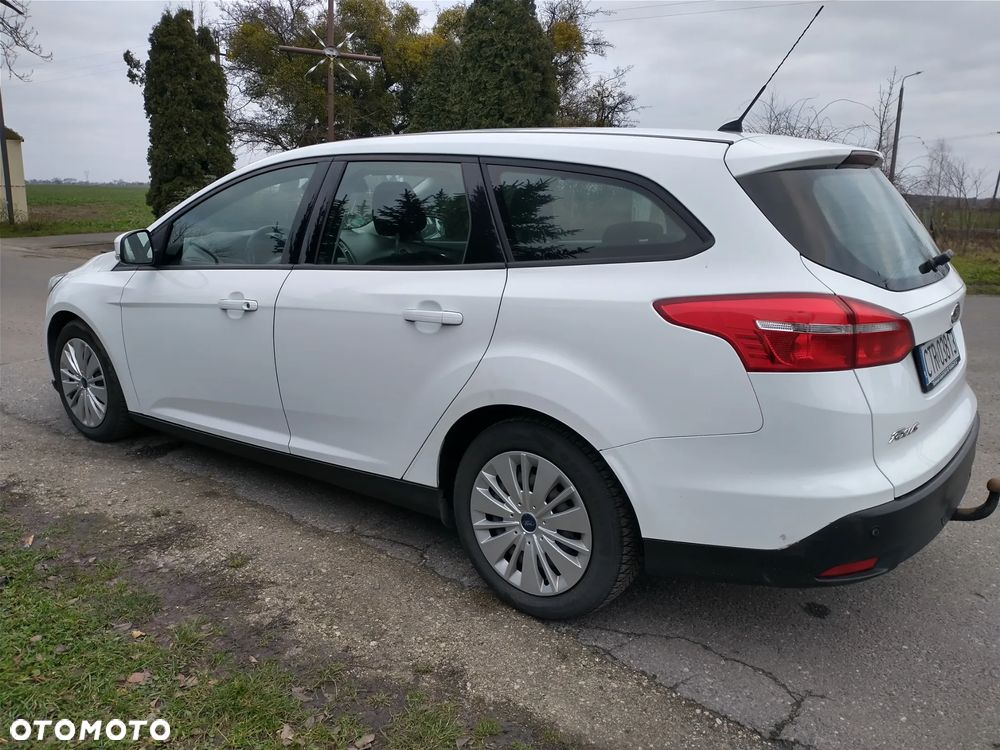 Ford Focus 1.5 TDCi DPF Start-Stopp-System Titanium - 3