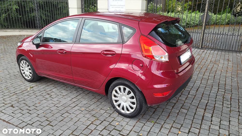 Ford Fiesta - 11