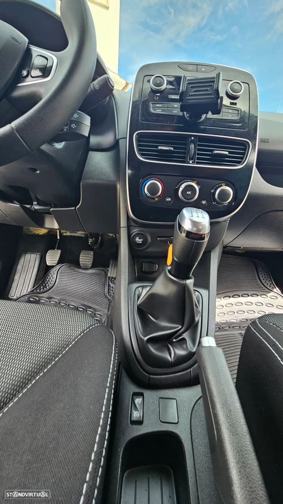 Renault Clio 1.5 dCi Zen - 19