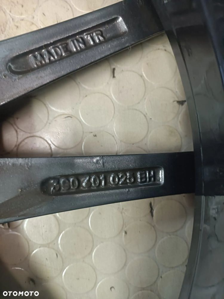 3G0601025BH 8Jx19 ET44 PRETORIA Antracyt Felgi kola VW Passat B8 czesci - 10