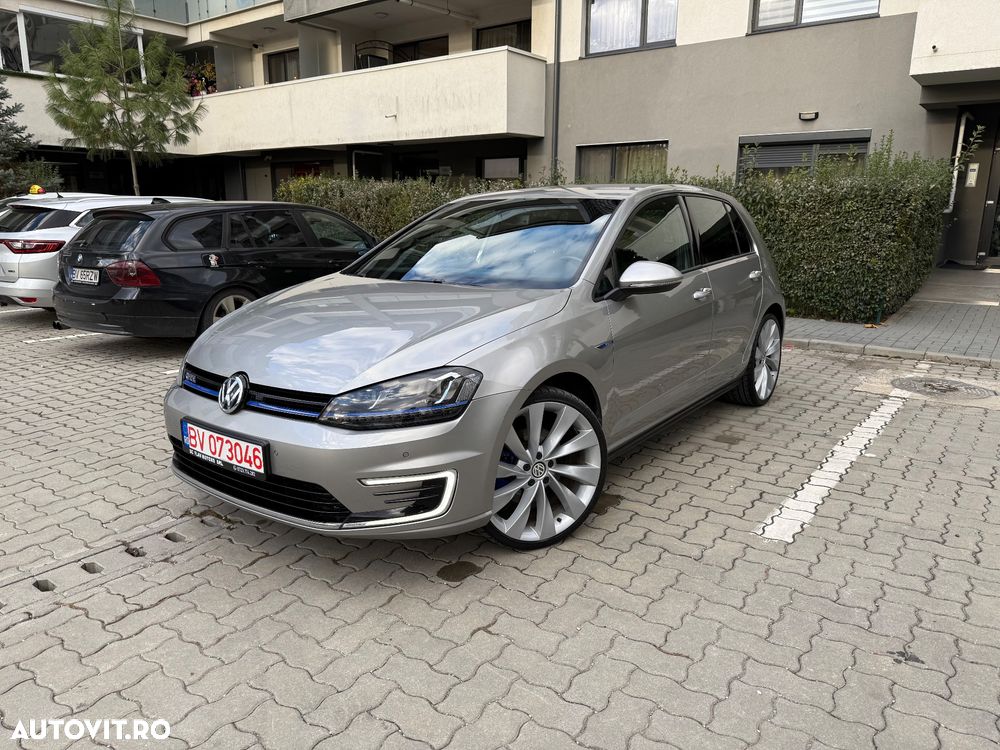 Volkswagen Golf 1.4 GTE Plug-In-Hybrid DSG - 1