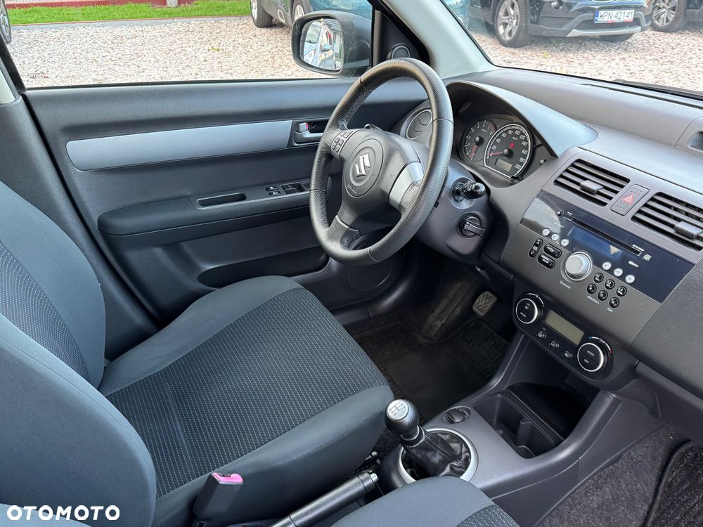 Suzuki Swift - 21