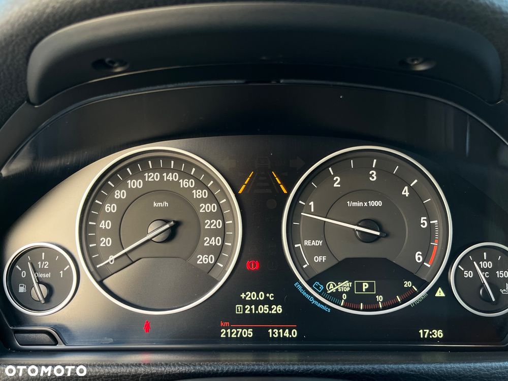 BMW Seria 3 320d Sport Line Shadow - 12