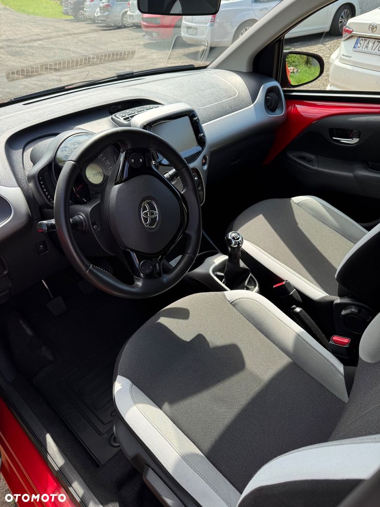 Toyota Aygo x-play - 8