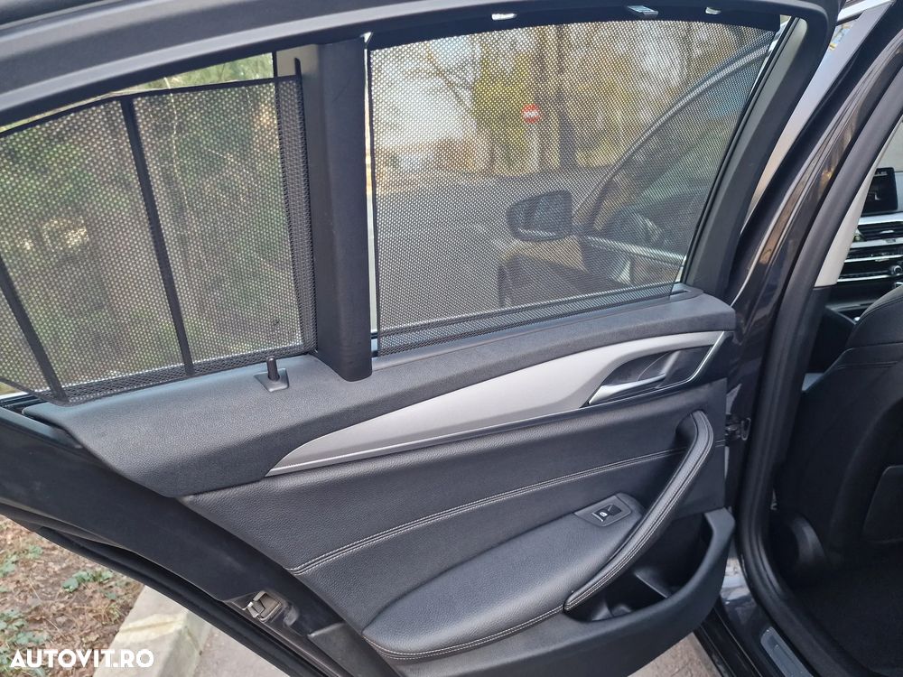 BMW Seria 5 520d xDrive AT MHEV - 9