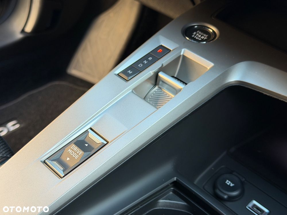 Peugeot 308 BlueHDi 130 EAT8 Allure - 31