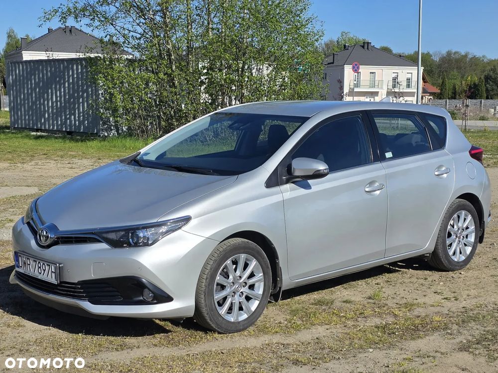 Toyota Auris 1.6 Classic Plus - 1