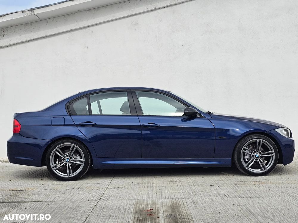 BMW Seria 3 318d DPF Edition Sport - 13