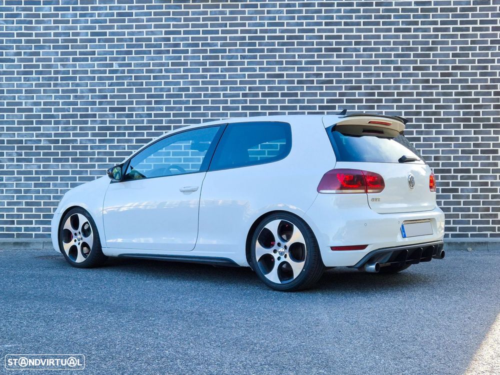 VW Golf 2.0 GTI DSG - 2