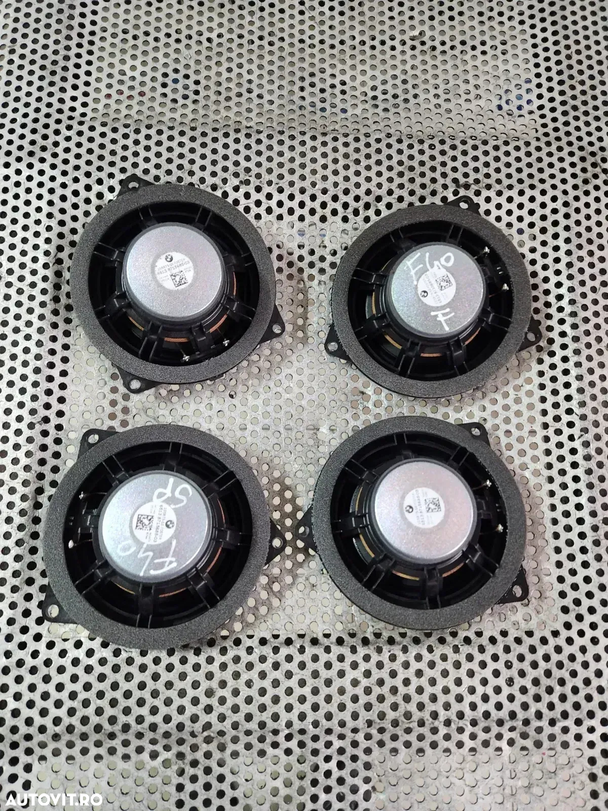 Baxe Boxa Difuzor Usa Bmw Seria 1 Seria 2 F40 F44 F45 F46 X1 X2 F39 F48 Mini I3 Cod  Model Dupa 201 - 5