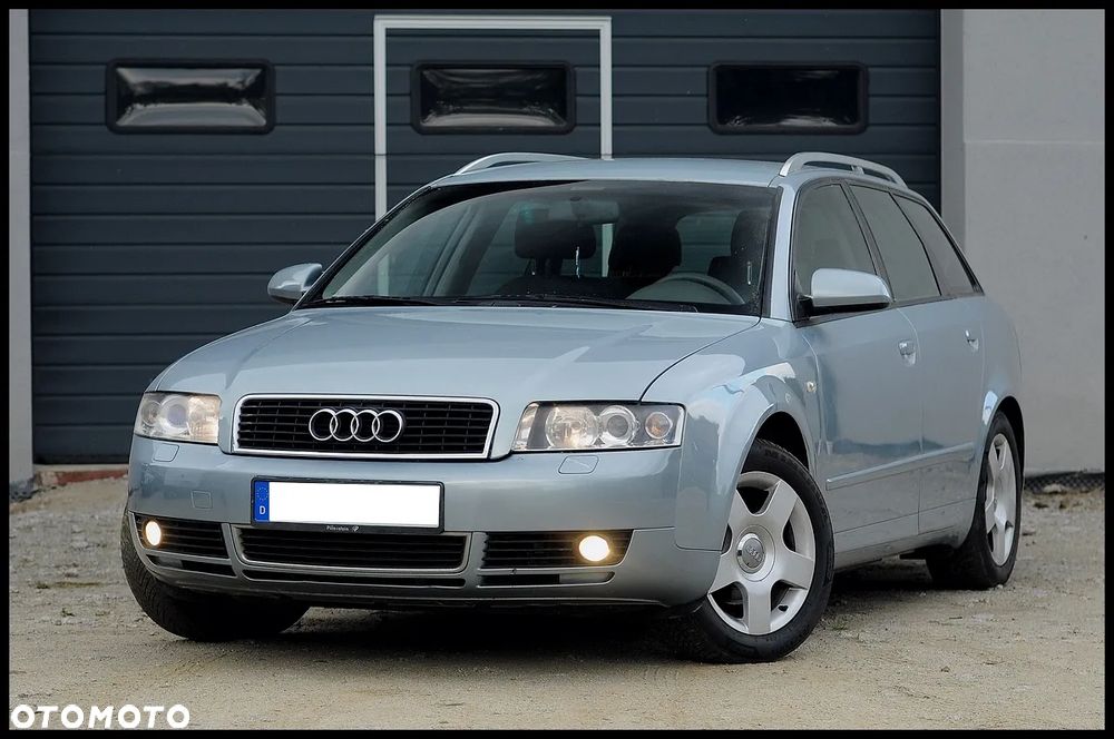 Audi A4 Avant - 9
