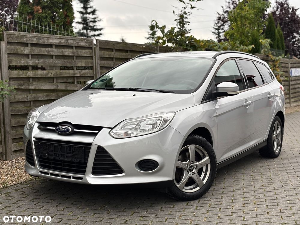 Ford Focus 1.6 Ambiente - 10