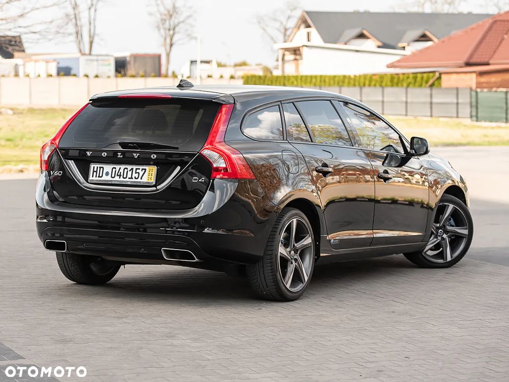 Volvo V60 D4 Geartronic Ocean Race - 14