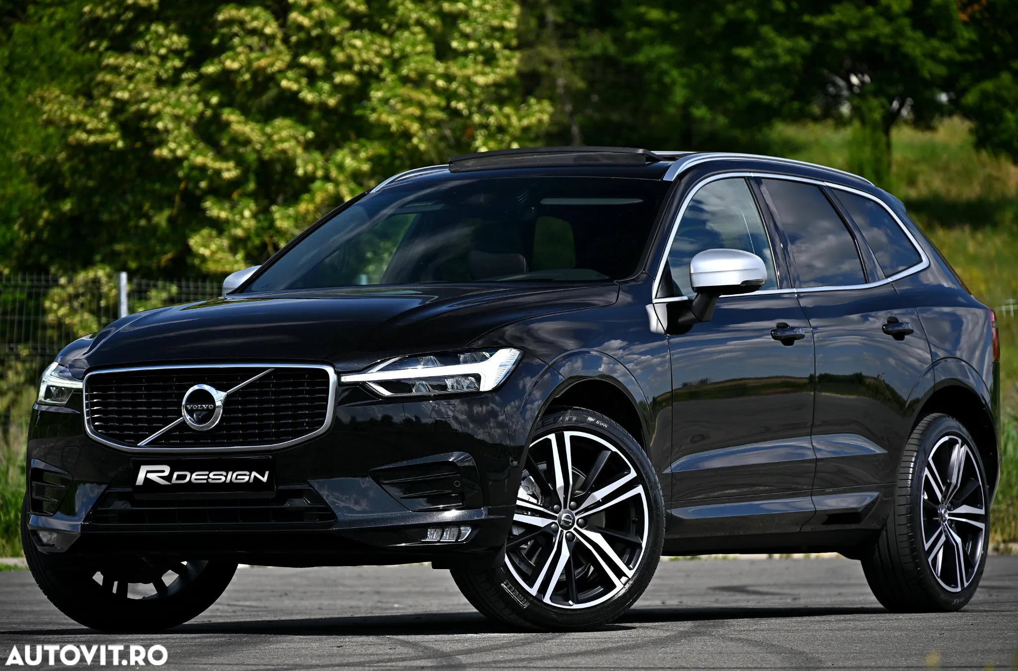 Volvo XC 60 D5 AWD Geartronic RDesign - 6