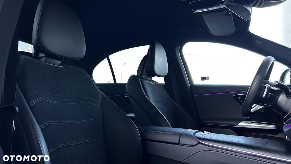 Mercedes-Benz Klasa E - 26