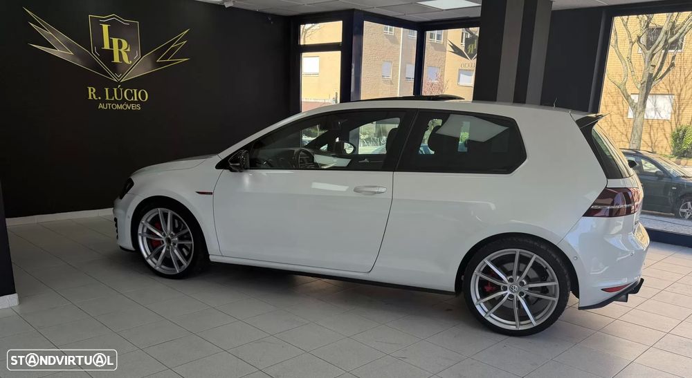 VW Golf 2.0 TSi GTi DSG Performance - 11