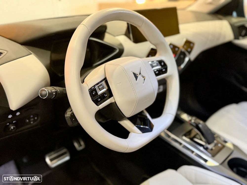 DS DS3 E-TENSE OPERA - 45