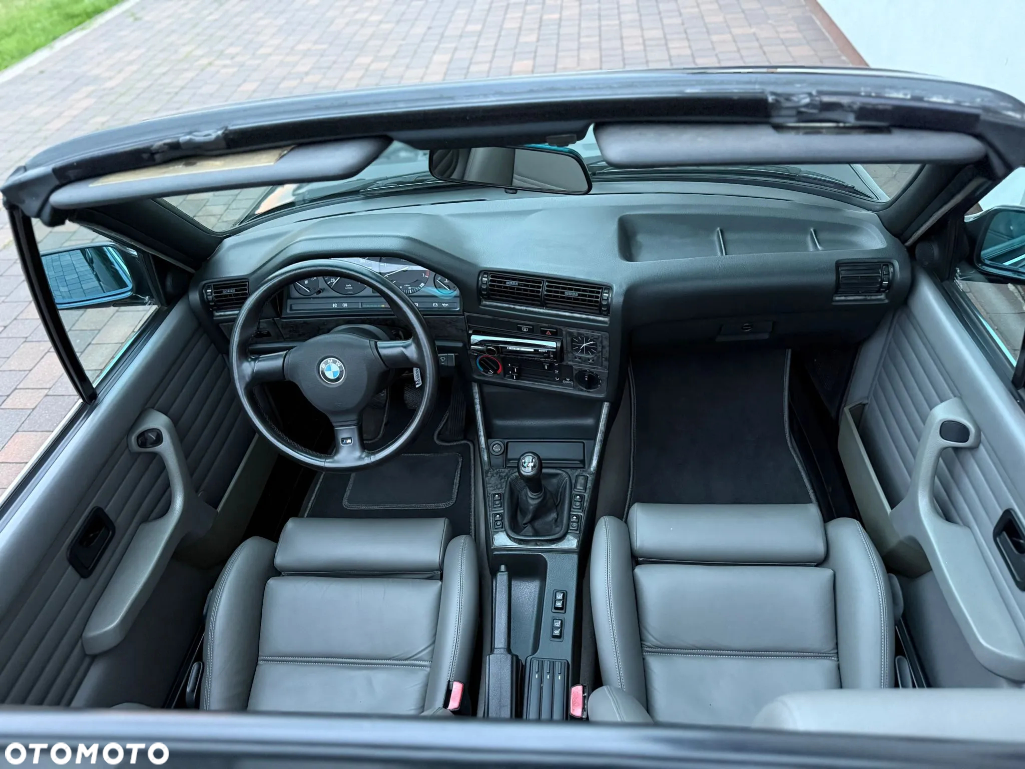 BMW Seria 3 325i - 21