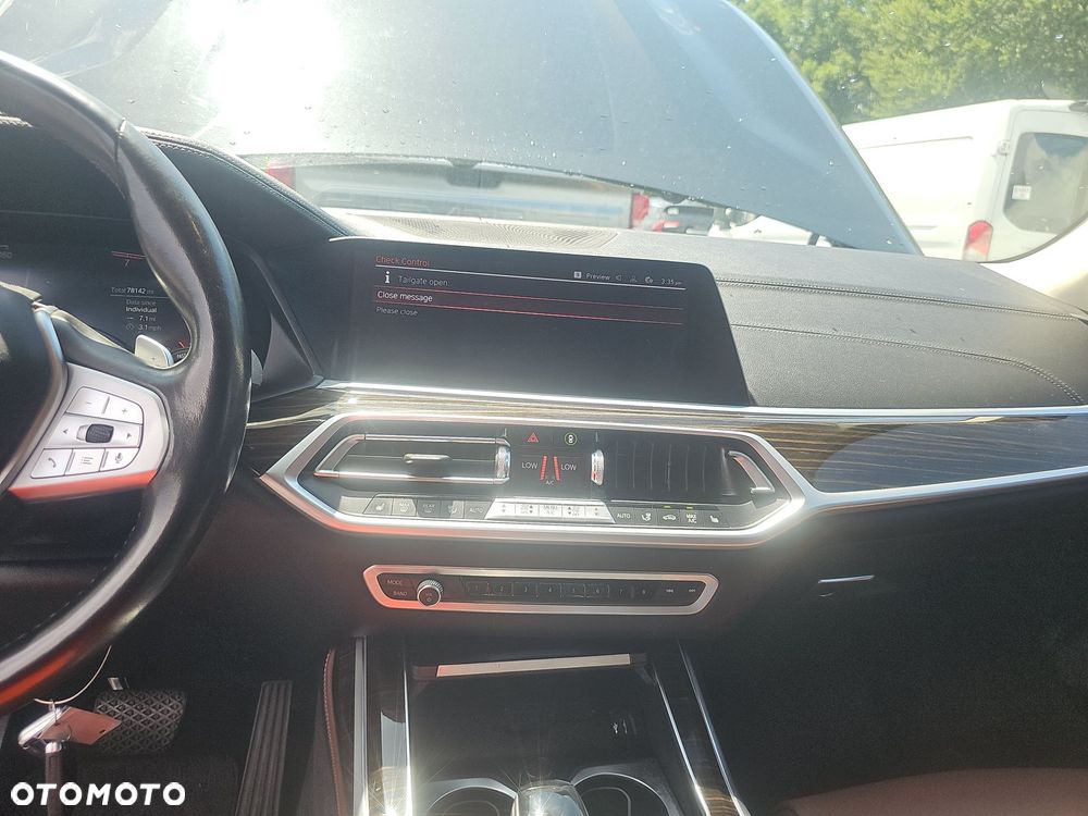BMW X7 xDrive40i - 7