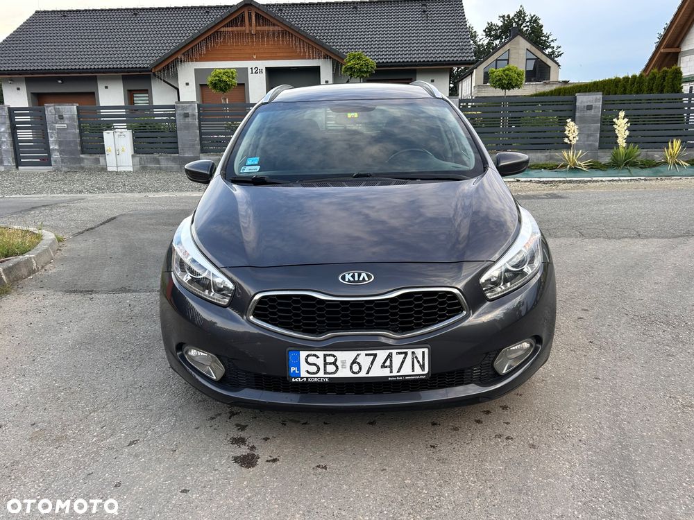 Kia Ceed 1.4 L - 5