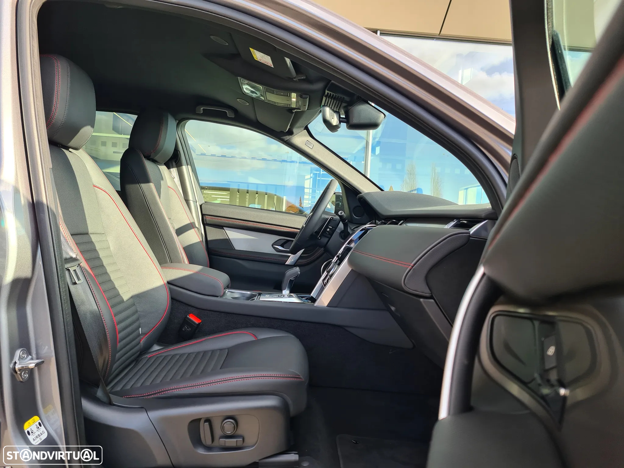 Land Rover Discovery Sport 1.5 I3 P300e AWD - 4