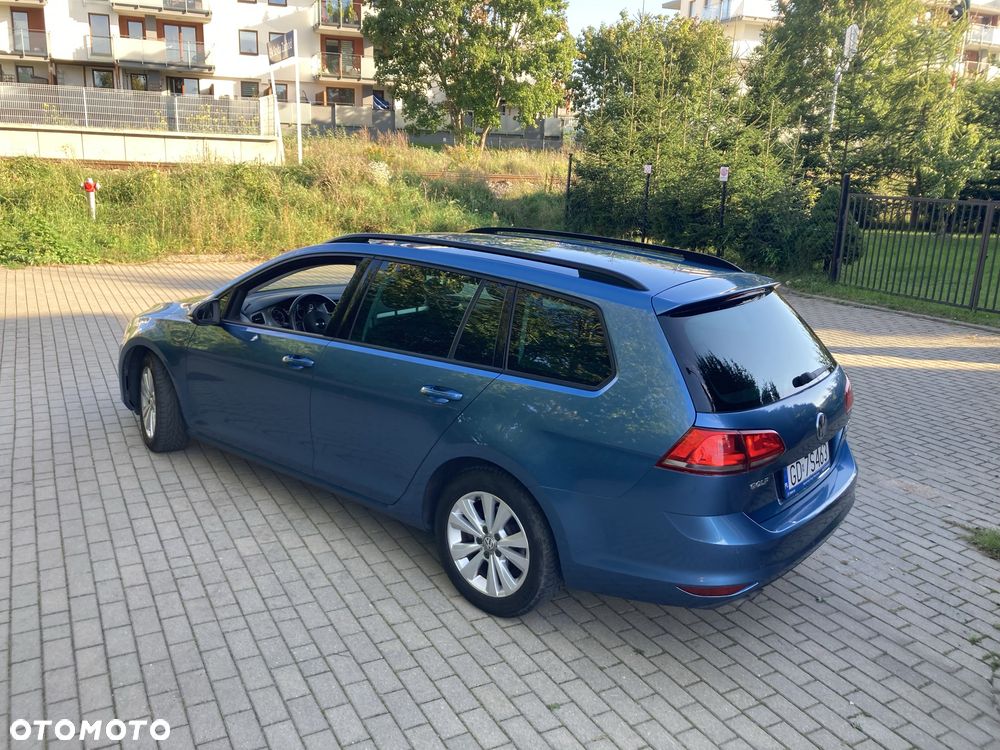 Volkswagen Golf - 4